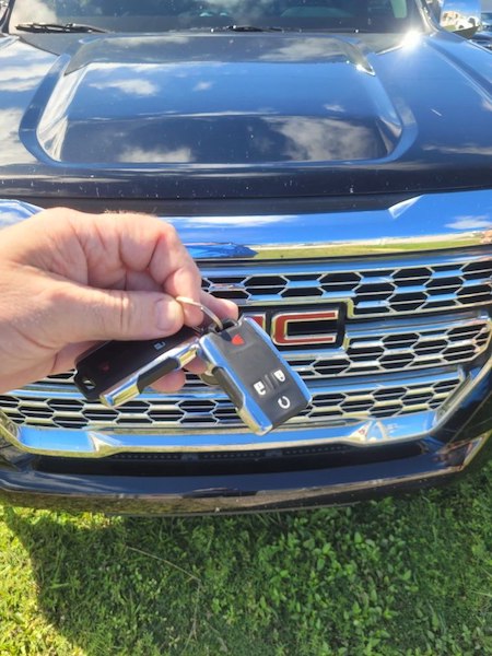  Fob repair done at flea market location in oldsmar - gmc 